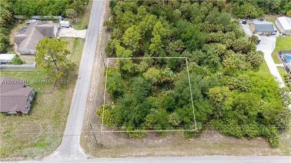 106 E 6Th ST, Lehigh Acres, FL 33972