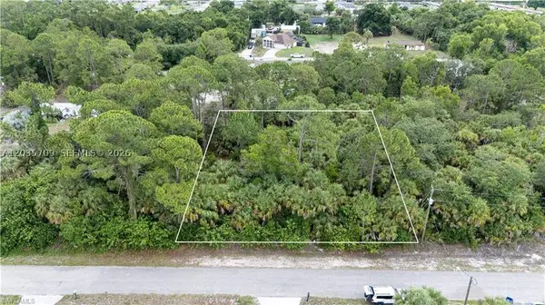 512 michael ave, Lehigh Acres, FL 33936