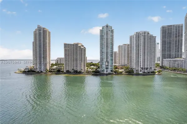 335 S Biscayne Blvd #1503, Miami, FL 33131