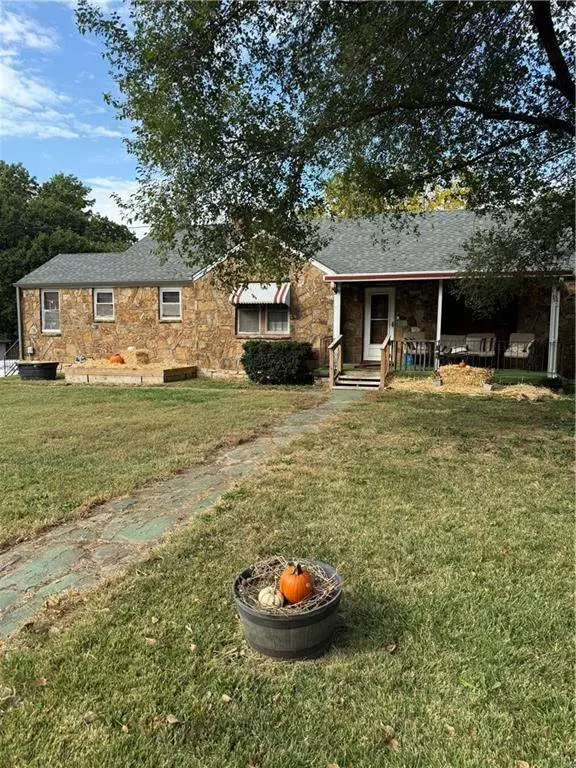 2920 N 55TH ST, Kansas City, KS 66104