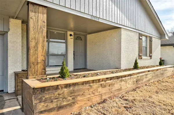10504 Sunnymeade PL, Oklahoma City, OK 73120