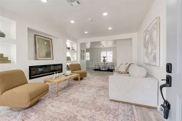 10504 Sunnymeade PL, Oklahoma City, OK 73120