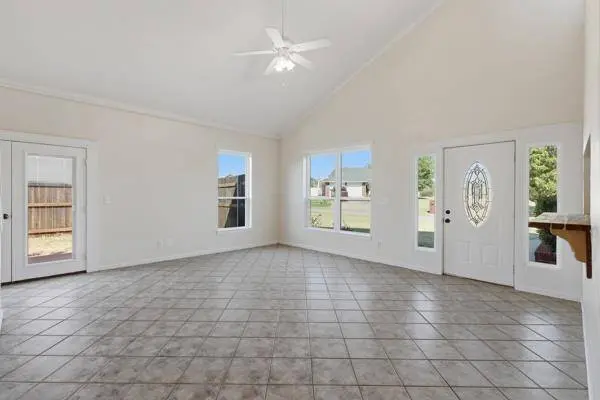 2302 Oakridge DR, Purcell, OK 73080