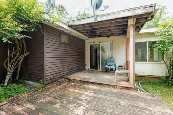 2190 S Coleman Road, Shepherd, MI 48883