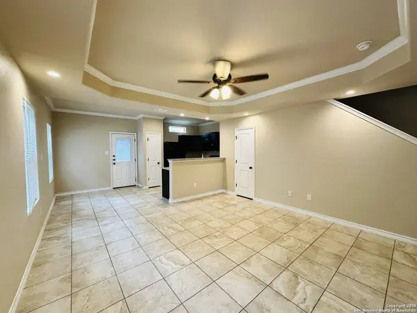 7002 Lakeview, San Antonio, TX 78244