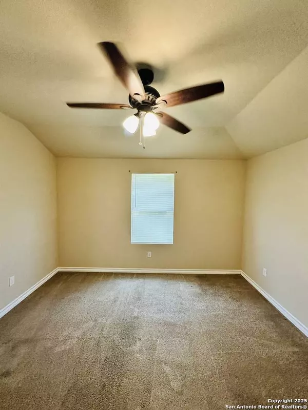 7002 Lakeview #102, San Antonio, TX 78244