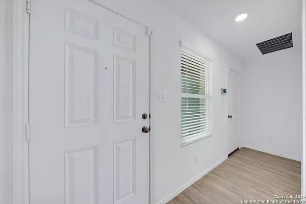 2826 Stigler, Converse, TX 78109