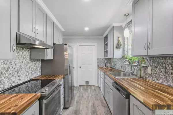 703 Coronet, San Antonio, TX 78216