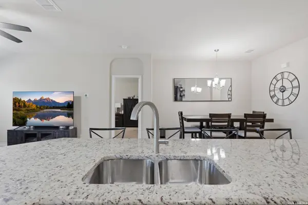 12053 Pearl Jubilee, San Antonio, TX 78245