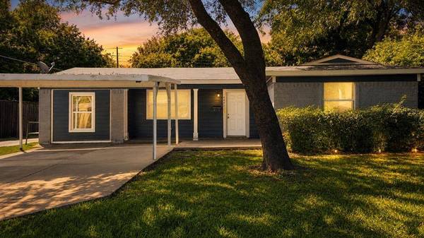 4422 Ridgedale Drive