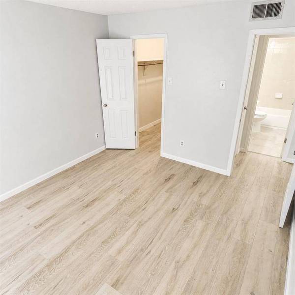 8110 Skillman Street #1002, Dallas, TX 75231