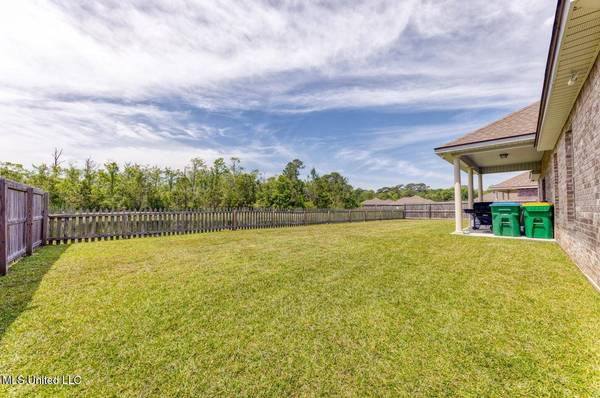 2004 Tammy Street, Ocean Springs, MS 39564