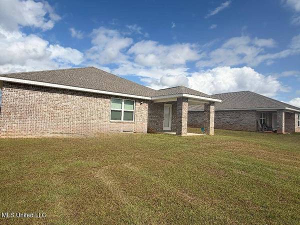 29 Crown Drive, Lucedale, MS 39452