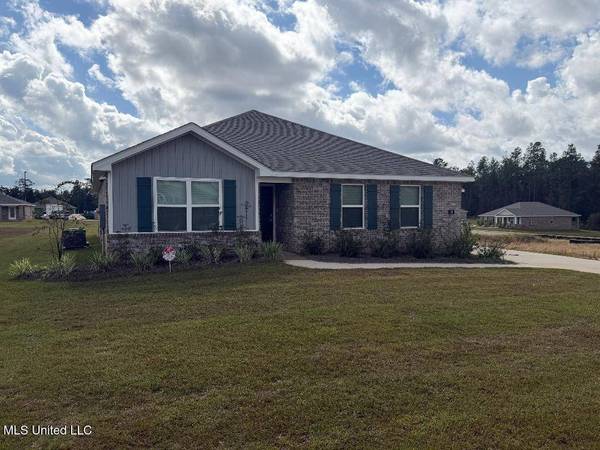 29 Crown Drive, Lucedale, MS 39452