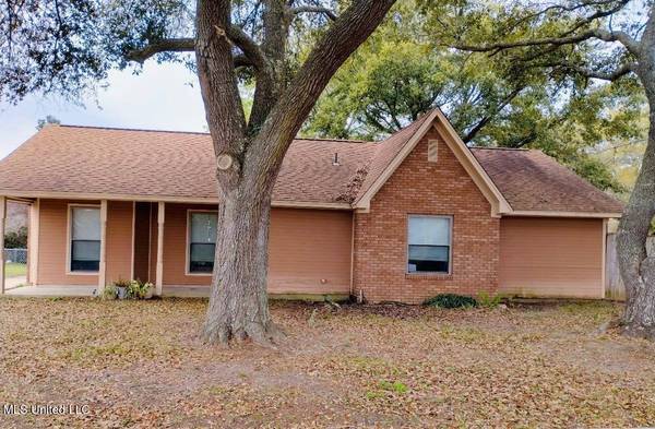 621 Sarazen Drive, Gulfport, MS 39507