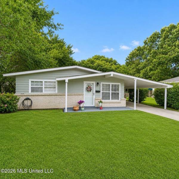 1652 Sunset Boulevard