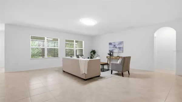 317 NOWELL LOOP, Deland, FL 32724