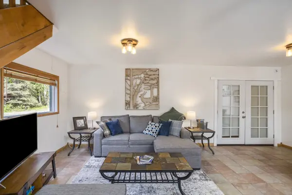 3410 N Paradise Ln, Wasilla, AK 99623-9262