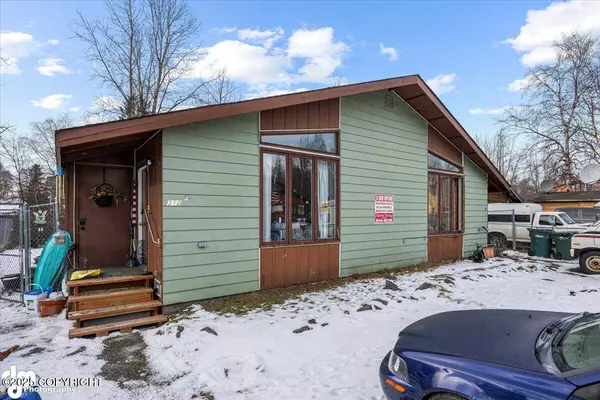 310 & 312 Bolin ST, Anchorage, AK 99504