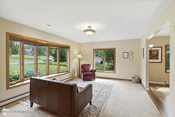 12320 Hilltop DR, Anchorage, AK 99515