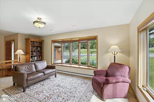 12320 Hilltop DR, Anchorage, AK 99515