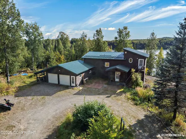 23150 W Abbey RD, Willow, AK 99688