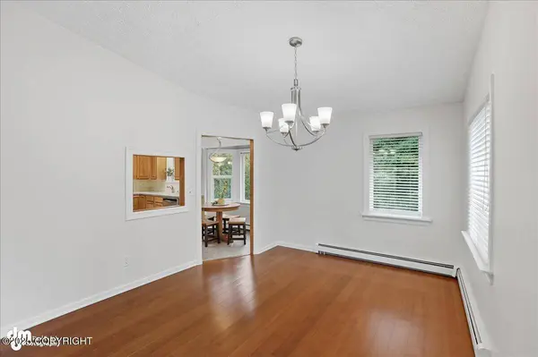 13245 Ridgewood CIR, Anchorage, AK 99516