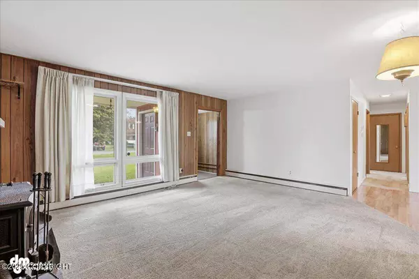 1516 Otter ST, Anchorage, AK 99504