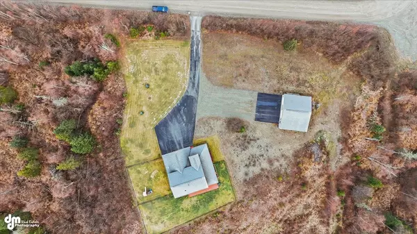 8448 W O'Brien Creek Dr, Wasilla, AK 99623-4965