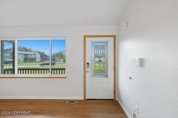 13761 E Hay Wagon WAY, Palmer, AK 99645