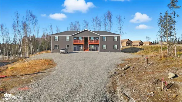 1622 S Blue Duck CIR #2, Wasilla, AK 99623