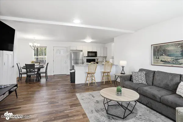 1622 S Blue Duck CIR #2, Wasilla, AK 99623