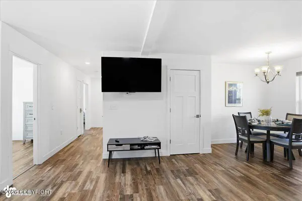 1622 S Blue Duck CIR #2, Wasilla, AK 99623