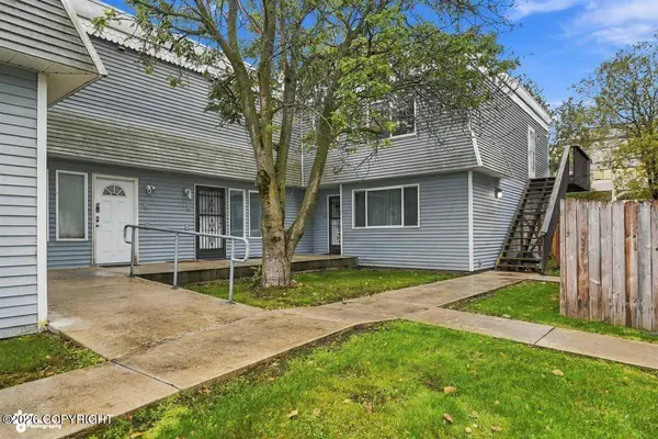3964 Reka DR #D5, Anchorage, AK 99508