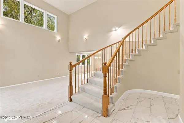 3331 Whiteney CIR, Anchorage, AK 99516