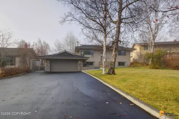 6608 Chevigny ST, Anchorage, AK 99502