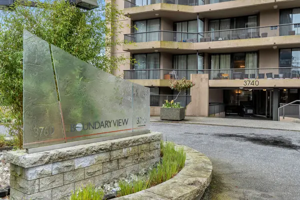 3740 Albert St #605, Burnaby, BC V5C 5Y7