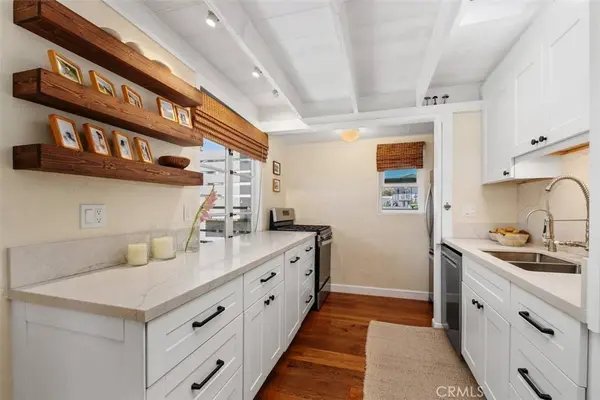 31886 Hillside, Laguna Beach, CA 92651