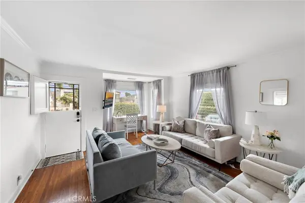 368 Oak ST, Laguna Beach, CA 92651