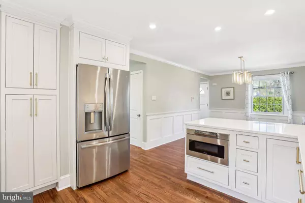 512 HOMESTEAD AVE, Haddonfield, NJ 08033