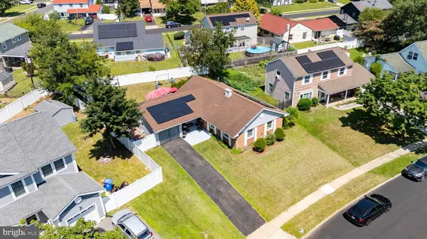 5 BABCOCK LN, Willingboro, NJ 08046