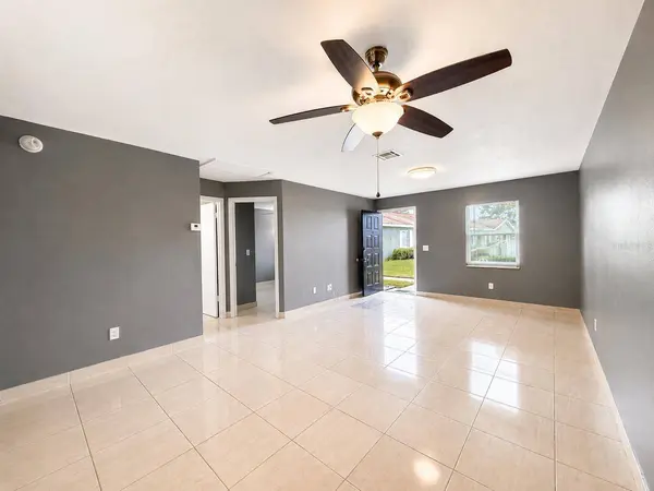 43 W LAS PALMAS WAY, Kissimmee, FL 34743