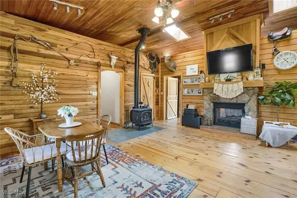 5100 Pinto RD SE, Carrollton, OH 44615