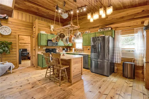 5100 Pinto RD SE, Carrollton, OH 44615