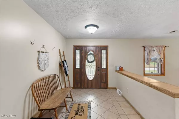 821 Township Road 159, Rayland, OH 43943