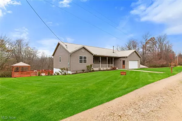 821 Township Road 159, Rayland, OH 43943