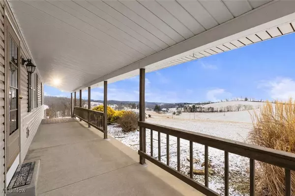 7875 State Route 151, Rayland, OH 43943