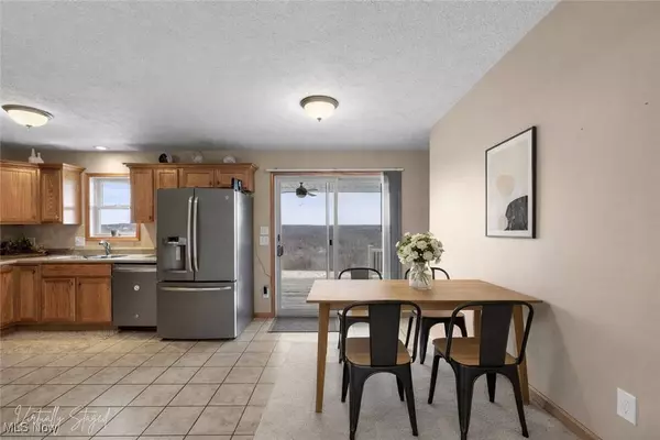 7875 State Route 151, Rayland, OH 43943