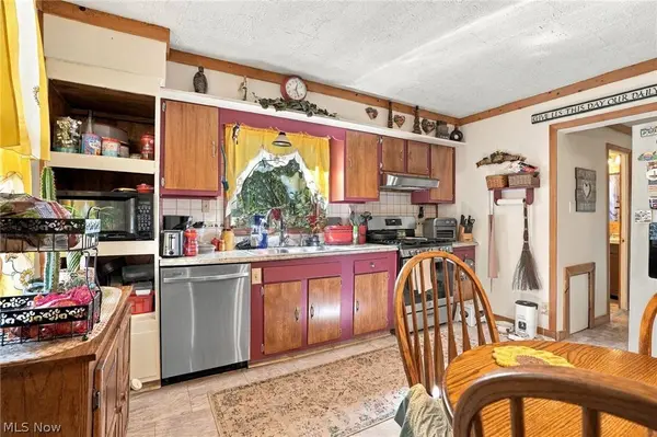 185 Brady ST, Magnolia, OH 44643