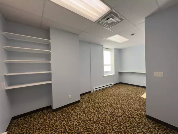 38 Glen AVE, Berlin, NH 03570